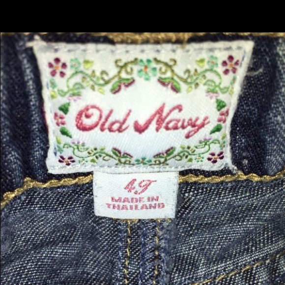 Old Navy Jean shorts 4T adjustable - Picture 3 of 4